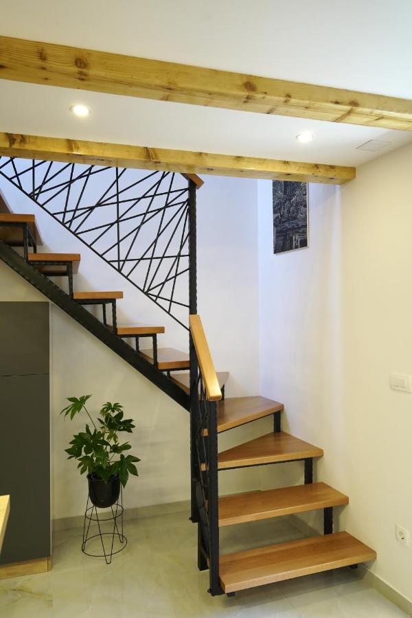 Apartment Ispod Ure Sinj Exterior foto